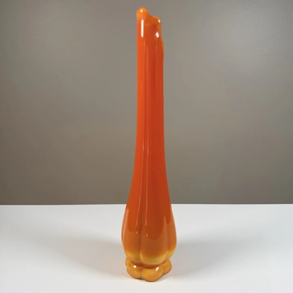 Vintage L.E. Smith Bittersweet Orange Swung Glass Vase 12